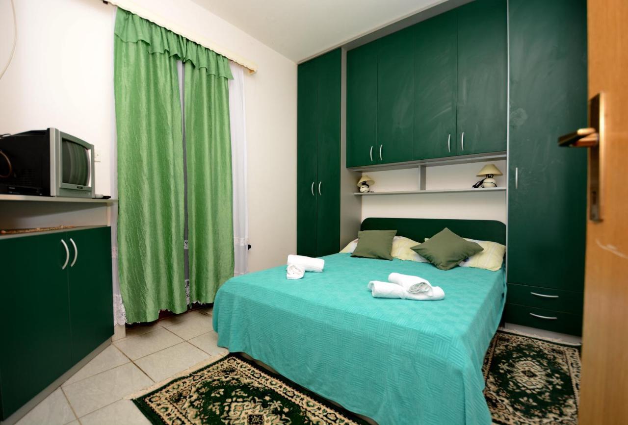 Apartment Puntadura Beach Вир Екстер'єр фото
